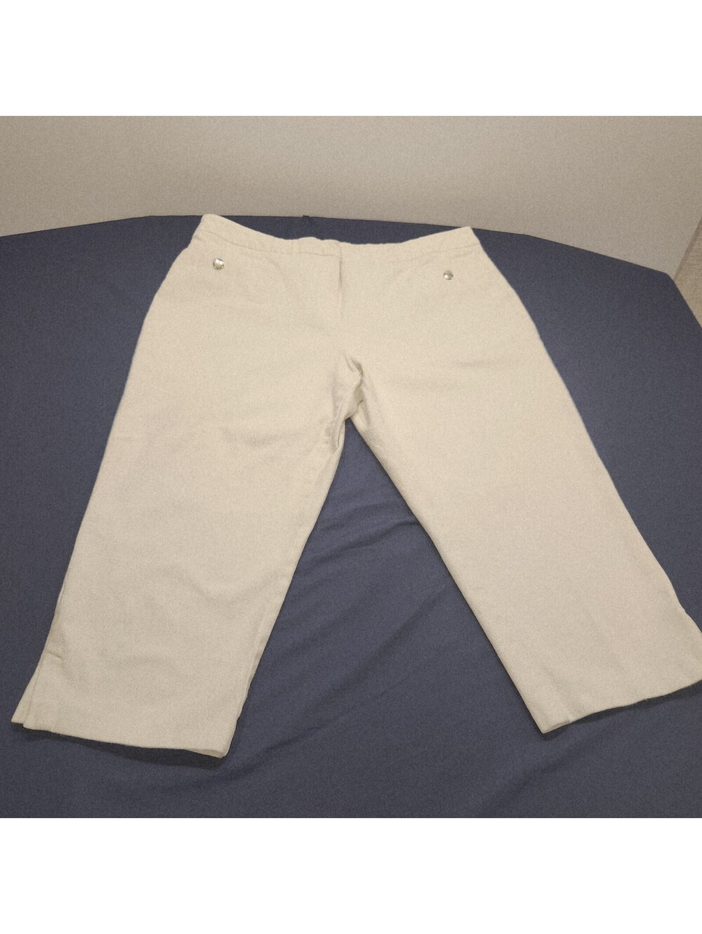 White Capri Pant Women Size 16 Cato Pebbled Fabric Stretch, Cotton, Crop, Casual
